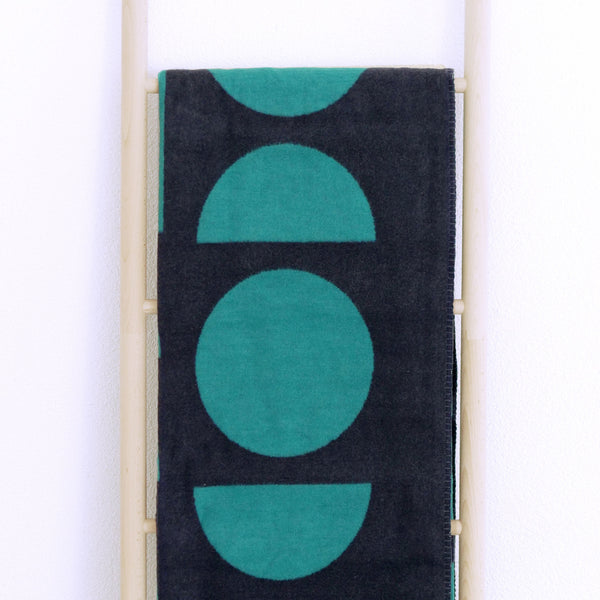 riema weiche Kuscheldecke aus recycelter Baumwolle im Skandi Stil