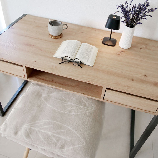 riema germany wohndecke fürs Homeoffice mit Blatt-Muster in beige