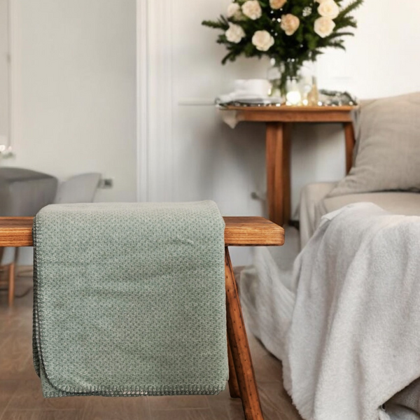 RIEMA EMMA Kuscheldecke aus 100% Bio Baumwolle in grün