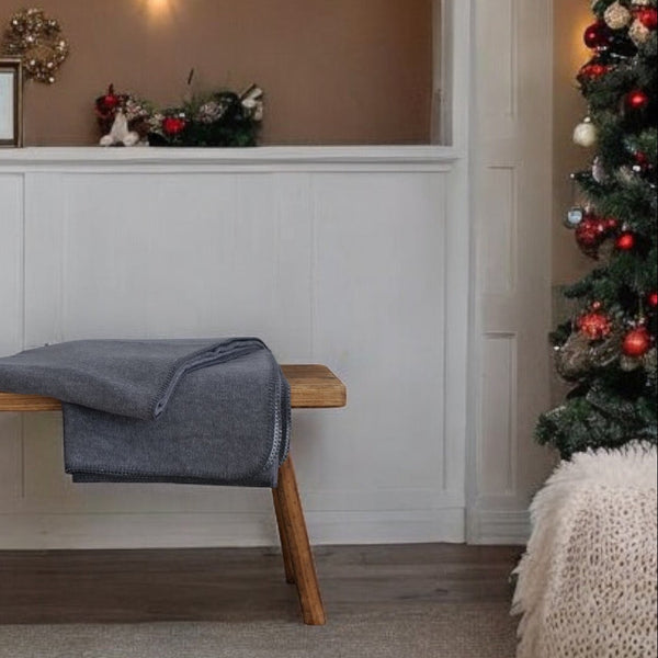 THOR XL Kuscheldecke von RIEMA aus recycelter Baumwolle, in Weihnachtsinterieur