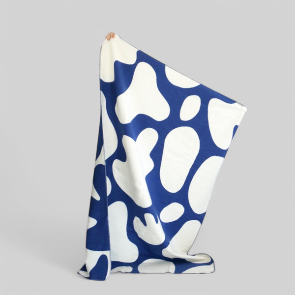 RIEMA Kuscheldecke FRIDA aus 100% Bio-Baumwolle (kbA) Blau
