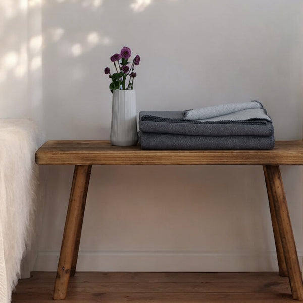 RIEMA XL Kuscheldecke Thor aus recycelter Baumwolle - Übergröße 150x230 - dunkelgrau